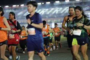 BIB: 24131, 26817
                            <button type="button" onclick="openModal(14507580)" class="btn btn-primary btn-sm float-right btn-popup" data-toggle="modal" data-target=".modal-high-quality">
                        <i class="fas fa-shopping-cart"></i> Add to Cart
                    </button>
                                            <button type="button" onclick="isThisMe(14507580, true)" class="btn btn-success btn-sm float-right btn-popup btn-isme hidden" data-toggle="tooltip" data-placement="bottom" title="นี่คือรูปของคุณใช่ไหม คลิกที่นี่เพื่อเอาเข้าอัลบั้ม">
                        <i class="fas fa-plus"></i> Add to album
                    </button>
                    <button type="button" onclick="isThisMe(14507580, false)" class="btn btn-warning btn-sm float-right btn-popup btn-isnotme hidden">
                        <i class="fas fa-ban"></i> Remove from album
                    </button>