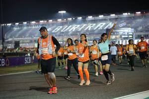 BIB: 2748, 24022
                            <button type="button" onclick="openModal(14531103)" class="btn btn-primary btn-sm float-right btn-popup" data-toggle="modal" data-target=".modal-high-quality">
                        <i class="fas fa-shopping-cart"></i> Add to Cart
                    </button>
                                            <button type="button" onclick="isThisMe(14531103, true)" class="btn btn-success btn-sm float-right btn-popup btn-isme hidden" data-toggle="tooltip" data-placement="bottom" title="นี่คือรูปของคุณใช่ไหม คลิกที่นี่เพื่อเอาเข้าอัลบั้ม">
                        <i class="fas fa-plus"></i> Add to album
                    </button>
                    <button type="button" onclick="isThisMe(14531103, false)" class="btn btn-warning btn-sm float-right btn-popup btn-isnotme hidden">
                        <i class="fas fa-ban"></i> Remove from album
                    </button>