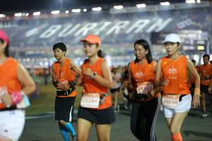 BIB: 210, 28328, 23244, 28698
                            <button type="button" onclick="openModal(14458936)" class="btn btn-primary btn-sm float-right btn-popup" data-toggle="modal" data-target=".modal-high-quality">
                        <i class="fas fa-shopping-cart"></i> Add to Cart
                    </button>
                                            <button type="button" onclick="isThisMe(14458936, true)" class="btn btn-success btn-sm float-right btn-popup btn-isme hidden" data-toggle="tooltip" data-placement="bottom" title="นี่คือรูปของคุณใช่ไหม คลิกที่นี่เพื่อเอาเข้าอัลบั้ม">
                        <i class="fas fa-plus"></i> Add to album
                    </button>
                    <button type="button" onclick="isThisMe(14458936, false)" class="btn btn-warning btn-sm float-right btn-popup btn-isnotme hidden">
                        <i class="fas fa-ban"></i> Remove from album
                    </button>