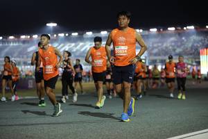 BIB: 20854, 652
                            <button type="button" onclick="openModal(14599555)" class="btn btn-primary btn-sm float-right btn-popup" data-toggle="modal" data-target=".modal-high-quality">
                        <i class="fas fa-shopping-cart"></i> Add to Cart
                    </button>
                                            <button type="button" onclick="isThisMe(14599555, true)" class="btn btn-success btn-sm float-right btn-popup btn-isme hidden" data-toggle="tooltip" data-placement="bottom" title="นี่คือรูปของคุณใช่ไหม คลิกที่นี่เพื่อเอาเข้าอัลบั้ม">
                        <i class="fas fa-plus"></i> Add to album
                    </button>
                    <button type="button" onclick="isThisMe(14599555, false)" class="btn btn-warning btn-sm float-right btn-popup btn-isnotme hidden">
                        <i class="fas fa-ban"></i> Remove from album
                    </button>