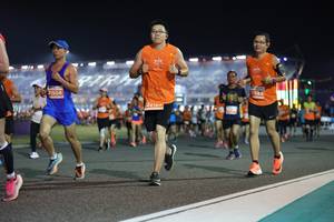 BIB: 21504, 7685, 2214
                            <button type="button" onclick="openModal(14597300)" class="btn btn-primary btn-sm float-right btn-popup" data-toggle="modal" data-target=".modal-high-quality">
                        <i class="fas fa-shopping-cart"></i> Add to Cart
                    </button>
                                            <button type="button" onclick="isThisMe(14597300, true)" class="btn btn-success btn-sm float-right btn-popup btn-isme hidden" data-toggle="tooltip" data-placement="bottom" title="นี่คือรูปของคุณใช่ไหม คลิกที่นี่เพื่อเอาเข้าอัลบั้ม">
                        <i class="fas fa-plus"></i> Add to album
                    </button>
                    <button type="button" onclick="isThisMe(14597300, false)" class="btn btn-warning btn-sm float-right btn-popup btn-isnotme hidden">
                        <i class="fas fa-ban"></i> Remove from album
                    </button>