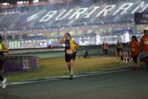 BIB: 28154
                            <button type="button" onclick="openModal(14561022)" class="btn btn-primary btn-sm float-right btn-popup" data-toggle="modal" data-target=".modal-high-quality">
                        <i class="fas fa-shopping-cart"></i> Add to Cart
                    </button>
                                            <button type="button" onclick="isThisMe(14561022, true)" class="btn btn-success btn-sm float-right btn-popup btn-isme hidden" data-toggle="tooltip" data-placement="bottom" title="นี่คือรูปของคุณใช่ไหม คลิกที่นี่เพื่อเอาเข้าอัลบั้ม">
                        <i class="fas fa-plus"></i> Add to album
                    </button>
                    <button type="button" onclick="isThisMe(14561022, false)" class="btn btn-warning btn-sm float-right btn-popup btn-isnotme hidden">
                        <i class="fas fa-ban"></i> Remove from album
                    </button>