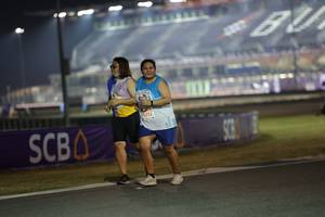 BIB: 212
                            <button type="button" onclick="openModal(14566255)" class="btn btn-primary btn-sm float-right btn-popup" data-toggle="modal" data-target=".modal-high-quality">
                        <i class="fas fa-shopping-cart"></i> Add to Cart
                    </button>
                                            <button type="button" onclick="isThisMe(14566255, true)" class="btn btn-success btn-sm float-right btn-popup btn-isme hidden" data-toggle="tooltip" data-placement="bottom" title="นี่คือรูปของคุณใช่ไหม คลิกที่นี่เพื่อเอาเข้าอัลบั้ม">
                        <i class="fas fa-plus"></i> Add to album
                    </button>
                    <button type="button" onclick="isThisMe(14566255, false)" class="btn btn-warning btn-sm float-right btn-popup btn-isnotme hidden">
                        <i class="fas fa-ban"></i> Remove from album
                    </button>