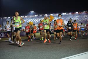 BIB: 20201
                            <button type="button" onclick="openModal(14538541)" class="btn btn-primary btn-sm float-right btn-popup" data-toggle="modal" data-target=".modal-high-quality">
                        <i class="fas fa-shopping-cart"></i> Add to Cart
                    </button>
                                            <button type="button" onclick="isThisMe(14538541, true)" class="btn btn-success btn-sm float-right btn-popup btn-isme hidden" data-toggle="tooltip" data-placement="bottom" title="นี่คือรูปของคุณใช่ไหม คลิกที่นี่เพื่อเอาเข้าอัลบั้ม">
                        <i class="fas fa-plus"></i> Add to album
                    </button>
                    <button type="button" onclick="isThisMe(14538541, false)" class="btn btn-warning btn-sm float-right btn-popup btn-isnotme hidden">
                        <i class="fas fa-ban"></i> Remove from album
                    </button>