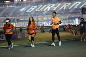 BIB: 26577, 550
                            <button type="button" onclick="openModal(14549286)" class="btn btn-primary btn-sm float-right btn-popup" data-toggle="modal" data-target=".modal-high-quality">
                        <i class="fas fa-shopping-cart"></i> Add to Cart
                    </button>
                                            <button type="button" onclick="isThisMe(14549286, true)" class="btn btn-success btn-sm float-right btn-popup btn-isme hidden" data-toggle="tooltip" data-placement="bottom" title="นี่คือรูปของคุณใช่ไหม คลิกที่นี่เพื่อเอาเข้าอัลบั้ม">
                        <i class="fas fa-plus"></i> Add to album
                    </button>
                    <button type="button" onclick="isThisMe(14549286, false)" class="btn btn-warning btn-sm float-right btn-popup btn-isnotme hidden">
                        <i class="fas fa-ban"></i> Remove from album
                    </button>