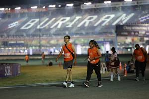 BIB: 21518
                            <button type="button" onclick="openModal(14558693)" class="btn btn-primary btn-sm float-right btn-popup" data-toggle="modal" data-target=".modal-high-quality">
                        <i class="fas fa-shopping-cart"></i> Add to Cart
                    </button>
                                            <button type="button" onclick="isThisMe(14558693, true)" class="btn btn-success btn-sm float-right btn-popup btn-isme hidden" data-toggle="tooltip" data-placement="bottom" title="นี่คือรูปของคุณใช่ไหม คลิกที่นี่เพื่อเอาเข้าอัลบั้ม">
                        <i class="fas fa-plus"></i> Add to album
                    </button>
                    <button type="button" onclick="isThisMe(14558693, false)" class="btn btn-warning btn-sm float-right btn-popup btn-isnotme hidden">
                        <i class="fas fa-ban"></i> Remove from album
                    </button>