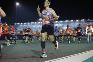 BIB: 1059, 2014
                            <button type="button" onclick="openModal(14573625)" class="btn btn-primary btn-sm float-right btn-popup" data-toggle="modal" data-target=".modal-high-quality">
                        <i class="fas fa-shopping-cart"></i> Add to Cart
                    </button>
                                            <button type="button" onclick="isThisMe(14573625, true)" class="btn btn-success btn-sm float-right btn-popup btn-isme hidden" data-toggle="tooltip" data-placement="bottom" title="นี่คือรูปของคุณใช่ไหม คลิกที่นี่เพื่อเอาเข้าอัลบั้ม">
                        <i class="fas fa-plus"></i> Add to album
                    </button>
                    <button type="button" onclick="isThisMe(14573625, false)" class="btn btn-warning btn-sm float-right btn-popup btn-isnotme hidden">
                        <i class="fas fa-ban"></i> Remove from album
                    </button>