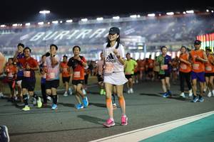 BIB: 122
                            <button type="button" onclick="openModal(14512083)" class="btn btn-primary btn-sm float-right btn-popup" data-toggle="modal" data-target=".modal-high-quality">
                        <i class="fas fa-shopping-cart"></i> Add to Cart
                    </button>
                                            <button type="button" onclick="isThisMe(14512083, true)" class="btn btn-success btn-sm float-right btn-popup btn-isme hidden" data-toggle="tooltip" data-placement="bottom" title="นี่คือรูปของคุณใช่ไหม คลิกที่นี่เพื่อเอาเข้าอัลบั้ม">
                        <i class="fas fa-plus"></i> Add to album
                    </button>
                    <button type="button" onclick="isThisMe(14512083, false)" class="btn btn-warning btn-sm float-right btn-popup btn-isnotme hidden">
                        <i class="fas fa-ban"></i> Remove from album
                    </button>