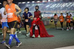 BIB: 17231, 28442
                            <button type="button" onclick="openModal(14540416)" class="btn btn-primary btn-sm float-right btn-popup" data-toggle="modal" data-target=".modal-high-quality">
                        <i class="fas fa-shopping-cart"></i> Add to Cart
                    </button>
                                            <button type="button" onclick="isThisMe(14540416, true)" class="btn btn-success btn-sm float-right btn-popup btn-isme hidden" data-toggle="tooltip" data-placement="bottom" title="นี่คือรูปของคุณใช่ไหม คลิกที่นี่เพื่อเอาเข้าอัลบั้ม">
                        <i class="fas fa-plus"></i> Add to album
                    </button>
                    <button type="button" onclick="isThisMe(14540416, false)" class="btn btn-warning btn-sm float-right btn-popup btn-isnotme hidden">
                        <i class="fas fa-ban"></i> Remove from album
                    </button>