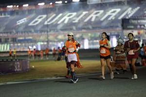 BIB: 28315, 16232
                            <button type="button" onclick="openModal(14553961)" class="btn btn-primary btn-sm float-right btn-popup" data-toggle="modal" data-target=".modal-high-quality">
                        <i class="fas fa-shopping-cart"></i> Add to Cart
                    </button>
                                            <button type="button" onclick="isThisMe(14553961, true)" class="btn btn-success btn-sm float-right btn-popup btn-isme hidden" data-toggle="tooltip" data-placement="bottom" title="นี่คือรูปของคุณใช่ไหม คลิกที่นี่เพื่อเอาเข้าอัลบั้ม">
                        <i class="fas fa-plus"></i> Add to album
                    </button>
                    <button type="button" onclick="isThisMe(14553961, false)" class="btn btn-warning btn-sm float-right btn-popup btn-isnotme hidden">
                        <i class="fas fa-ban"></i> Remove from album
                    </button>