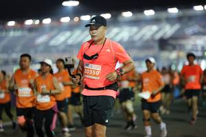 BIB: 20359
                            <button type="button" onclick="openModal(14472695)" class="btn btn-primary btn-sm float-right btn-popup" data-toggle="modal" data-target=".modal-high-quality">
                        <i class="fas fa-shopping-cart"></i> Add to Cart
                    </button>
                                            <button type="button" onclick="isThisMe(14472695, true)" class="btn btn-success btn-sm float-right btn-popup btn-isme hidden" data-toggle="tooltip" data-placement="bottom" title="นี่คือรูปของคุณใช่ไหม คลิกที่นี่เพื่อเอาเข้าอัลบั้ม">
                        <i class="fas fa-plus"></i> Add to album
                    </button>
                    <button type="button" onclick="isThisMe(14472695, false)" class="btn btn-warning btn-sm float-right btn-popup btn-isnotme hidden">
                        <i class="fas fa-ban"></i> Remove from album
                    </button>