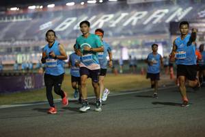 BIB: 0619, 0646, 10475
                            <button type="button" onclick="openModal(14632649)" class="btn btn-primary btn-sm float-right btn-popup" data-toggle="modal" data-target=".modal-high-quality">
                        <i class="fas fa-shopping-cart"></i> Add to Cart
                    </button>
                                            <button type="button" onclick="isThisMe(14632649, true)" class="btn btn-success btn-sm float-right btn-popup btn-isme hidden" data-toggle="tooltip" data-placement="bottom" title="นี่คือรูปของคุณใช่ไหม คลิกที่นี่เพื่อเอาเข้าอัลบั้ม">
                        <i class="fas fa-plus"></i> Add to album
                    </button>
                    <button type="button" onclick="isThisMe(14632649, false)" class="btn btn-warning btn-sm float-right btn-popup btn-isnotme hidden">
                        <i class="fas fa-ban"></i> Remove from album
                    </button>