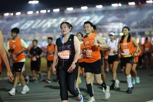 BIB: 23309, 459
                            <button type="button" onclick="openModal(14489527)" class="btn btn-primary btn-sm float-right btn-popup" data-toggle="modal" data-target=".modal-high-quality">
                        <i class="fas fa-shopping-cart"></i> Add to Cart
                    </button>
                                            <button type="button" onclick="isThisMe(14489527, true)" class="btn btn-success btn-sm float-right btn-popup btn-isme hidden" data-toggle="tooltip" data-placement="bottom" title="นี่คือรูปของคุณใช่ไหม คลิกที่นี่เพื่อเอาเข้าอัลบั้ม">
                        <i class="fas fa-plus"></i> Add to album
                    </button>
                    <button type="button" onclick="isThisMe(14489527, false)" class="btn btn-warning btn-sm float-right btn-popup btn-isnotme hidden">
                        <i class="fas fa-ban"></i> Remove from album
                    </button>