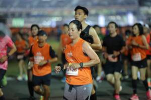 BIB: 235
                            <button type="button" onclick="openModal(14364284)" class="btn btn-primary btn-sm float-right btn-popup" data-toggle="modal" data-target=".modal-high-quality">
                        <i class="fas fa-shopping-cart"></i> Add to Cart
                    </button>
                                            <button type="button" onclick="isThisMe(14364284, true)" class="btn btn-success btn-sm float-right btn-popup btn-isme hidden" data-toggle="tooltip" data-placement="bottom" title="นี่คือรูปของคุณใช่ไหม คลิกที่นี่เพื่อเอาเข้าอัลบั้ม">
                        <i class="fas fa-plus"></i> Add to album
                    </button>
                    <button type="button" onclick="isThisMe(14364284, false)" class="btn btn-warning btn-sm float-right btn-popup btn-isnotme hidden">
                        <i class="fas fa-ban"></i> Remove from album
                    </button>