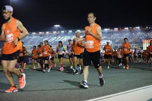 BIB: 27146
                            <button type="button" onclick="openModal(14596569)" class="btn btn-primary btn-sm float-right btn-popup" data-toggle="modal" data-target=".modal-high-quality">
                        <i class="fas fa-shopping-cart"></i> Add to Cart
                    </button>
                                            <button type="button" onclick="isThisMe(14596569, true)" class="btn btn-success btn-sm float-right btn-popup btn-isme hidden" data-toggle="tooltip" data-placement="bottom" title="นี่คือรูปของคุณใช่ไหม คลิกที่นี่เพื่อเอาเข้าอัลบั้ม">
                        <i class="fas fa-plus"></i> Add to album
                    </button>
                    <button type="button" onclick="isThisMe(14596569, false)" class="btn btn-warning btn-sm float-right btn-popup btn-isnotme hidden">
                        <i class="fas fa-ban"></i> Remove from album
                    </button>