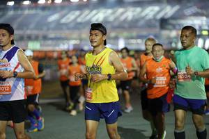 BIB: 26304, 1869, 1012
                            <button type="button" onclick="openModal(14402003)" class="btn btn-primary btn-sm float-right btn-popup" data-toggle="modal" data-target=".modal-high-quality">
                        <i class="fas fa-shopping-cart"></i> Add to Cart
                    </button>
                                            <button type="button" onclick="isThisMe(14402003, true)" class="btn btn-success btn-sm float-right btn-popup btn-isme hidden" data-toggle="tooltip" data-placement="bottom" title="นี่คือรูปของคุณใช่ไหม คลิกที่นี่เพื่อเอาเข้าอัลบั้ม">
                        <i class="fas fa-plus"></i> Add to album
                    </button>
                    <button type="button" onclick="isThisMe(14402003, false)" class="btn btn-warning btn-sm float-right btn-popup btn-isnotme hidden">
                        <i class="fas fa-ban"></i> Remove from album
                    </button>