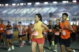 BIB: 2621, 317
                            <button type="button" onclick="openModal(14418492)" class="btn btn-primary btn-sm float-right btn-popup" data-toggle="modal" data-target=".modal-high-quality">
                        <i class="fas fa-shopping-cart"></i> Add to Cart
                    </button>
                                            <button type="button" onclick="isThisMe(14418492, true)" class="btn btn-success btn-sm float-right btn-popup btn-isme hidden" data-toggle="tooltip" data-placement="bottom" title="นี่คือรูปของคุณใช่ไหม คลิกที่นี่เพื่อเอาเข้าอัลบั้ม">
                        <i class="fas fa-plus"></i> Add to album
                    </button>
                    <button type="button" onclick="isThisMe(14418492, false)" class="btn btn-warning btn-sm float-right btn-popup btn-isnotme hidden">
                        <i class="fas fa-ban"></i> Remove from album
                    </button>