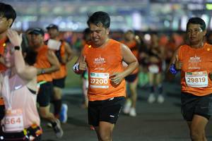 BIB: 27200, 29819, 564
                            <button type="button" onclick="openModal(14643109)" class="btn btn-primary btn-sm float-right btn-popup" data-toggle="modal" data-target=".modal-high-quality">
                        <i class="fas fa-shopping-cart"></i> Add to Cart
                    </button>
                                            <button type="button" onclick="isThisMe(14643109, true)" class="btn btn-success btn-sm float-right btn-popup btn-isme hidden" data-toggle="tooltip" data-placement="bottom" title="นี่คือรูปของคุณใช่ไหม คลิกที่นี่เพื่อเอาเข้าอัลบั้ม">
                        <i class="fas fa-plus"></i> Add to album
                    </button>
                    <button type="button" onclick="isThisMe(14643109, false)" class="btn btn-warning btn-sm float-right btn-popup btn-isnotme hidden">
                        <i class="fas fa-ban"></i> Remove from album
                    </button>