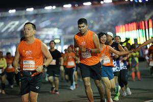 BIB: 4292, 20020, 705
                            <button type="button" onclick="openModal(14502722)" class="btn btn-primary btn-sm float-right btn-popup" data-toggle="modal" data-target=".modal-high-quality">
                        <i class="fas fa-shopping-cart"></i> Add to Cart
                    </button>
                                            <button type="button" onclick="isThisMe(14502722, true)" class="btn btn-success btn-sm float-right btn-popup btn-isme hidden" data-toggle="tooltip" data-placement="bottom" title="นี่คือรูปของคุณใช่ไหม คลิกที่นี่เพื่อเอาเข้าอัลบั้ม">
                        <i class="fas fa-plus"></i> Add to album
                    </button>
                    <button type="button" onclick="isThisMe(14502722, false)" class="btn btn-warning btn-sm float-right btn-popup btn-isnotme hidden">
                        <i class="fas fa-ban"></i> Remove from album
                    </button>