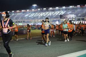 BIB: 20020, 355
                            <button type="button" onclick="openModal(14528947)" class="btn btn-primary btn-sm float-right btn-popup" data-toggle="modal" data-target=".modal-high-quality">
                        <i class="fas fa-shopping-cart"></i> Add to Cart
                    </button>
                                            <button type="button" onclick="isThisMe(14528947, true)" class="btn btn-success btn-sm float-right btn-popup btn-isme hidden" data-toggle="tooltip" data-placement="bottom" title="นี่คือรูปของคุณใช่ไหม คลิกที่นี่เพื่อเอาเข้าอัลบั้ม">
                        <i class="fas fa-plus"></i> Add to album
                    </button>
                    <button type="button" onclick="isThisMe(14528947, false)" class="btn btn-warning btn-sm float-right btn-popup btn-isnotme hidden">
                        <i class="fas fa-ban"></i> Remove from album
                    </button>