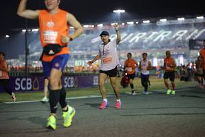 BIB: 033
                            <button type="button" onclick="openModal(14567970)" class="btn btn-primary btn-sm float-right btn-popup" data-toggle="modal" data-target=".modal-high-quality">
                        <i class="fas fa-shopping-cart"></i> Add to Cart
                    </button>
                                            <button type="button" onclick="isThisMe(14567970, true)" class="btn btn-success btn-sm float-right btn-popup btn-isme hidden" data-toggle="tooltip" data-placement="bottom" title="นี่คือรูปของคุณใช่ไหม คลิกที่นี่เพื่อเอาเข้าอัลบั้ม">
                        <i class="fas fa-plus"></i> Add to album
                    </button>
                    <button type="button" onclick="isThisMe(14567970, false)" class="btn btn-warning btn-sm float-right btn-popup btn-isnotme hidden">
                        <i class="fas fa-ban"></i> Remove from album
                    </button>