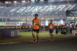 BIB: 20205
                            <button type="button" onclick="openModal(14522344)" class="btn btn-primary btn-sm float-right btn-popup" data-toggle="modal" data-target=".modal-high-quality">
                        <i class="fas fa-shopping-cart"></i> Add to Cart
                    </button>
                                            <button type="button" onclick="isThisMe(14522344, true)" class="btn btn-success btn-sm float-right btn-popup btn-isme hidden" data-toggle="tooltip" data-placement="bottom" title="นี่คือรูปของคุณใช่ไหม คลิกที่นี่เพื่อเอาเข้าอัลบั้ม">
                        <i class="fas fa-plus"></i> Add to album
                    </button>
                    <button type="button" onclick="isThisMe(14522344, false)" class="btn btn-warning btn-sm float-right btn-popup btn-isnotme hidden">
                        <i class="fas fa-ban"></i> Remove from album
                    </button>