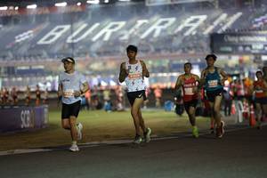 BIB: 1028, 30614, 2326
                            <button type="button" onclick="openModal(14516414)" class="btn btn-primary btn-sm float-right btn-popup" data-toggle="modal" data-target=".modal-high-quality">
                        <i class="fas fa-shopping-cart"></i> Add to Cart
                    </button>
                                            <button type="button" onclick="isThisMe(14516414, true)" class="btn btn-success btn-sm float-right btn-popup btn-isme hidden" data-toggle="tooltip" data-placement="bottom" title="นี่คือรูปของคุณใช่ไหม คลิกที่นี่เพื่อเอาเข้าอัลบั้ม">
                        <i class="fas fa-plus"></i> Add to album
                    </button>
                    <button type="button" onclick="isThisMe(14516414, false)" class="btn btn-warning btn-sm float-right btn-popup btn-isnotme hidden">
                        <i class="fas fa-ban"></i> Remove from album
                    </button>