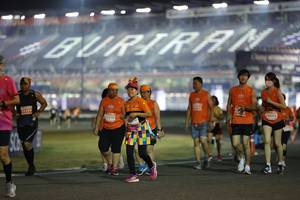 BIB: 863
                            <button type="button" onclick="openModal(14542829)" class="btn btn-primary btn-sm float-right btn-popup" data-toggle="modal" data-target=".modal-high-quality">
                        <i class="fas fa-shopping-cart"></i> Add to Cart
                    </button>
                                            <button type="button" onclick="isThisMe(14542829, true)" class="btn btn-success btn-sm float-right btn-popup btn-isme hidden" data-toggle="tooltip" data-placement="bottom" title="นี่คือรูปของคุณใช่ไหม คลิกที่นี่เพื่อเอาเข้าอัลบั้ม">
                        <i class="fas fa-plus"></i> Add to album
                    </button>
                    <button type="button" onclick="isThisMe(14542829, false)" class="btn btn-warning btn-sm float-right btn-popup btn-isnotme hidden">
                        <i class="fas fa-ban"></i> Remove from album
                    </button>