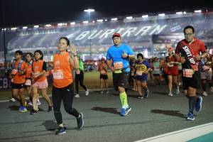 BIB: 20286, 27839, 899
                            <button type="button" onclick="openModal(14526901)" class="btn btn-primary btn-sm float-right btn-popup" data-toggle="modal" data-target=".modal-high-quality">
                        <i class="fas fa-shopping-cart"></i> Add to Cart
                    </button>
                                            <button type="button" onclick="isThisMe(14526901, true)" class="btn btn-success btn-sm float-right btn-popup btn-isme hidden" data-toggle="tooltip" data-placement="bottom" title="นี่คือรูปของคุณใช่ไหม คลิกที่นี่เพื่อเอาเข้าอัลบั้ม">
                        <i class="fas fa-plus"></i> Add to album
                    </button>
                    <button type="button" onclick="isThisMe(14526901, false)" class="btn btn-warning btn-sm float-right btn-popup btn-isnotme hidden">
                        <i class="fas fa-ban"></i> Remove from album
                    </button>