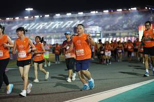 BIB: 24187, 25709, 406
                            <button type="button" onclick="openModal(14512791)" class="btn btn-primary btn-sm float-right btn-popup" data-toggle="modal" data-target=".modal-high-quality">
                        <i class="fas fa-shopping-cart"></i> Add to Cart
                    </button>
                                            <button type="button" onclick="isThisMe(14512791, true)" class="btn btn-success btn-sm float-right btn-popup btn-isme hidden" data-toggle="tooltip" data-placement="bottom" title="นี่คือรูปของคุณใช่ไหม คลิกที่นี่เพื่อเอาเข้าอัลบั้ม">
                        <i class="fas fa-plus"></i> Add to album
                    </button>
                    <button type="button" onclick="isThisMe(14512791, false)" class="btn btn-warning btn-sm float-right btn-popup btn-isnotme hidden">
                        <i class="fas fa-ban"></i> Remove from album
                    </button>