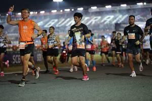 BIB: 0541, 21529, 
                            <button type="button" onclick="openModal(14558783)" class="btn btn-primary btn-sm float-right btn-popup" data-toggle="modal" data-target=".modal-high-quality">
                        <i class="fas fa-shopping-cart"></i> Add to Cart
                    </button>
                                            <button type="button" onclick="isThisMe(14558783, true)" class="btn btn-success btn-sm float-right btn-popup btn-isme hidden" data-toggle="tooltip" data-placement="bottom" title="นี่คือรูปของคุณใช่ไหม คลิกที่นี่เพื่อเอาเข้าอัลบั้ม">
                        <i class="fas fa-plus"></i> Add to album
                    </button>
                    <button type="button" onclick="isThisMe(14558783, false)" class="btn btn-warning btn-sm float-right btn-popup btn-isnotme hidden">
                        <i class="fas fa-ban"></i> Remove from album
                    </button>