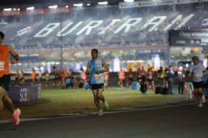 BIB: 1921
                            <button type="button" onclick="openModal(14516095)" class="btn btn-primary btn-sm float-right btn-popup" data-toggle="modal" data-target=".modal-high-quality">
                        <i class="fas fa-shopping-cart"></i> Add to Cart
                    </button>
                                            <button type="button" onclick="isThisMe(14516095, true)" class="btn btn-success btn-sm float-right btn-popup btn-isme hidden" data-toggle="tooltip" data-placement="bottom" title="นี่คือรูปของคุณใช่ไหม คลิกที่นี่เพื่อเอาเข้าอัลบั้ม">
                        <i class="fas fa-plus"></i> Add to album
                    </button>
                    <button type="button" onclick="isThisMe(14516095, false)" class="btn btn-warning btn-sm float-right btn-popup btn-isnotme hidden">
                        <i class="fas fa-ban"></i> Remove from album
                    </button>