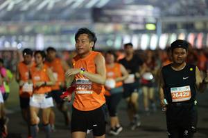 BIB: 26929, 26429
                            <button type="button" onclick="openModal(14632976)" class="btn btn-primary btn-sm float-right btn-popup" data-toggle="modal" data-target=".modal-high-quality">
                        <i class="fas fa-shopping-cart"></i> Add to Cart
                    </button>
                                            <button type="button" onclick="isThisMe(14632976, true)" class="btn btn-success btn-sm float-right btn-popup btn-isme hidden" data-toggle="tooltip" data-placement="bottom" title="นี่คือรูปของคุณใช่ไหม คลิกที่นี่เพื่อเอาเข้าอัลบั้ม">
                        <i class="fas fa-plus"></i> Add to album
                    </button>
                    <button type="button" onclick="isThisMe(14632976, false)" class="btn btn-warning btn-sm float-right btn-popup btn-isnotme hidden">
                        <i class="fas fa-ban"></i> Remove from album
                    </button>