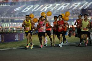 BIB: 25296, 20228, 047
                            <button type="button" onclick="openModal(14519491)" class="btn btn-primary btn-sm float-right btn-popup" data-toggle="modal" data-target=".modal-high-quality">
                        <i class="fas fa-shopping-cart"></i> Add to Cart
                    </button>
                                            <button type="button" onclick="isThisMe(14519491, true)" class="btn btn-success btn-sm float-right btn-popup btn-isme hidden" data-toggle="tooltip" data-placement="bottom" title="นี่คือรูปของคุณใช่ไหม คลิกที่นี่เพื่อเอาเข้าอัลบั้ม">
                        <i class="fas fa-plus"></i> Add to album
                    </button>
                    <button type="button" onclick="isThisMe(14519491, false)" class="btn btn-warning btn-sm float-right btn-popup btn-isnotme hidden">
                        <i class="fas fa-ban"></i> Remove from album
                    </button>