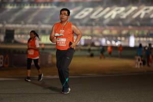 BIB: 91230
                            <button type="button" onclick="openModal(14362341)" class="btn btn-primary btn-sm float-right btn-popup" data-toggle="modal" data-target=".modal-high-quality">
                        <i class="fas fa-shopping-cart"></i> Add to Cart
                    </button>
                                            <button type="button" onclick="isThisMe(14362341, true)" class="btn btn-success btn-sm float-right btn-popup btn-isme hidden" data-toggle="tooltip" data-placement="bottom" title="นี่คือรูปของคุณใช่ไหม คลิกที่นี่เพื่อเอาเข้าอัลบั้ม">
                        <i class="fas fa-plus"></i> Add to album
                    </button>
                    <button type="button" onclick="isThisMe(14362341, false)" class="btn btn-warning btn-sm float-right btn-popup btn-isnotme hidden">
                        <i class="fas fa-ban"></i> Remove from album
                    </button>