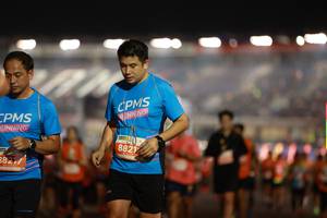 BIB: 8821, 3821
                            <button type="button" onclick="openModal(14329916)" class="btn btn-primary btn-sm float-right btn-popup" data-toggle="modal" data-target=".modal-high-quality">
                        <i class="fas fa-shopping-cart"></i> Add to Cart
                    </button>
                                            <button type="button" onclick="isThisMe(14329916, true)" class="btn btn-success btn-sm float-right btn-popup btn-isme hidden" data-toggle="tooltip" data-placement="bottom" title="นี่คือรูปของคุณใช่ไหม คลิกที่นี่เพื่อเอาเข้าอัลบั้ม">
                        <i class="fas fa-plus"></i> Add to album
                    </button>
                    <button type="button" onclick="isThisMe(14329916, false)" class="btn btn-warning btn-sm float-right btn-popup btn-isnotme hidden">
                        <i class="fas fa-ban"></i> Remove from album
                    </button>