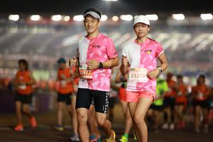 BIB: 25977, 23218
                            <button type="button" onclick="openModal(14290957)" class="btn btn-primary btn-sm float-right btn-popup" data-toggle="modal" data-target=".modal-high-quality">
                        <i class="fas fa-shopping-cart"></i> Add to Cart
                    </button>
                                            <button type="button" onclick="isThisMe(14290957, true)" class="btn btn-success btn-sm float-right btn-popup btn-isme hidden" data-toggle="tooltip" data-placement="bottom" title="นี่คือรูปของคุณใช่ไหม คลิกที่นี่เพื่อเอาเข้าอัลบั้ม">
                        <i class="fas fa-plus"></i> Add to album
                    </button>
                    <button type="button" onclick="isThisMe(14290957, false)" class="btn btn-warning btn-sm float-right btn-popup btn-isnotme hidden">
                        <i class="fas fa-ban"></i> Remove from album
                    </button>