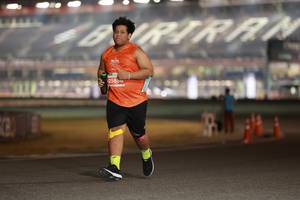 BIB: 258
                            <button type="button" onclick="openModal(14363132)" class="btn btn-primary btn-sm float-right btn-popup" data-toggle="modal" data-target=".modal-high-quality">
                        <i class="fas fa-shopping-cart"></i> Add to Cart
                    </button>
                                            <button type="button" onclick="isThisMe(14363132, true)" class="btn btn-success btn-sm float-right btn-popup btn-isme hidden" data-toggle="tooltip" data-placement="bottom" title="นี่คือรูปของคุณใช่ไหม คลิกที่นี่เพื่อเอาเข้าอัลบั้ม">
                        <i class="fas fa-plus"></i> Add to album
                    </button>
                    <button type="button" onclick="isThisMe(14363132, false)" class="btn btn-warning btn-sm float-right btn-popup btn-isnotme hidden">
                        <i class="fas fa-ban"></i> Remove from album
                    </button>