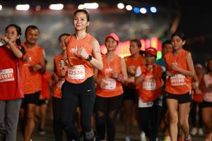 BIB: 25931, 22536, 5190, 23742
                            <button type="button" onclick="openModal(14309112)" class="btn btn-primary btn-sm float-right btn-popup" data-toggle="modal" data-target=".modal-high-quality">
                        <i class="fas fa-shopping-cart"></i> Add to Cart
                    </button>
                                            <button type="button" onclick="isThisMe(14309112, true)" class="btn btn-success btn-sm float-right btn-popup btn-isme hidden" data-toggle="tooltip" data-placement="bottom" title="นี่คือรูปของคุณใช่ไหม คลิกที่นี่เพื่อเอาเข้าอัลบั้ม">
                        <i class="fas fa-plus"></i> Add to album
                    </button>
                    <button type="button" onclick="isThisMe(14309112, false)" class="btn btn-warning btn-sm float-right btn-popup btn-isnotme hidden">
                        <i class="fas fa-ban"></i> Remove from album
                    </button>