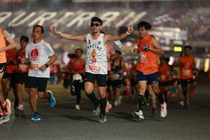 BIB: 182, 21728, 0102
                            <button type="button" onclick="openModal(14260684)" class="btn btn-primary btn-sm float-right btn-popup" data-toggle="modal" data-target=".modal-high-quality">
                        <i class="fas fa-shopping-cart"></i> Add to Cart
                    </button>
                                            <button type="button" onclick="isThisMe(14260684, true)" class="btn btn-success btn-sm float-right btn-popup btn-isme hidden" data-toggle="tooltip" data-placement="bottom" title="นี่คือรูปของคุณใช่ไหม คลิกที่นี่เพื่อเอาเข้าอัลบั้ม">
                        <i class="fas fa-plus"></i> Add to album
                    </button>
                    <button type="button" onclick="isThisMe(14260684, false)" class="btn btn-warning btn-sm float-right btn-popup btn-isnotme hidden">
                        <i class="fas fa-ban"></i> Remove from album
                    </button>