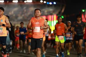 BIB: 6299
                            <button type="button" onclick="openModal(14308152)" class="btn btn-primary btn-sm float-right btn-popup" data-toggle="modal" data-target=".modal-high-quality">
                        <i class="fas fa-shopping-cart"></i> Add to Cart
                    </button>
                                            <button type="button" onclick="isThisMe(14308152, true)" class="btn btn-success btn-sm float-right btn-popup btn-isme hidden" data-toggle="tooltip" data-placement="bottom" title="นี่คือรูปของคุณใช่ไหม คลิกที่นี่เพื่อเอาเข้าอัลบั้ม">
                        <i class="fas fa-plus"></i> Add to album
                    </button>
                    <button type="button" onclick="isThisMe(14308152, false)" class="btn btn-warning btn-sm float-right btn-popup btn-isnotme hidden">
                        <i class="fas fa-ban"></i> Remove from album
                    </button>