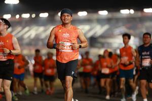 BIB: 9434
                            <button type="button" onclick="openModal(14291955)" class="btn btn-primary btn-sm float-right btn-popup" data-toggle="modal" data-target=".modal-high-quality">
                        <i class="fas fa-shopping-cart"></i> Add to Cart
                    </button>
                                            <button type="button" onclick="isThisMe(14291955, true)" class="btn btn-success btn-sm float-right btn-popup btn-isme hidden" data-toggle="tooltip" data-placement="bottom" title="นี่คือรูปของคุณใช่ไหม คลิกที่นี่เพื่อเอาเข้าอัลบั้ม">
                        <i class="fas fa-plus"></i> Add to album
                    </button>
                    <button type="button" onclick="isThisMe(14291955, false)" class="btn btn-warning btn-sm float-right btn-popup btn-isnotme hidden">
                        <i class="fas fa-ban"></i> Remove from album
                    </button>