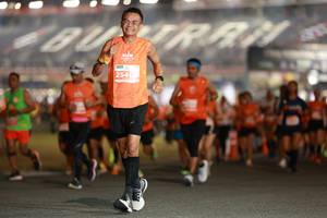 BIB: 2540
                            <button type="button" onclick="openModal(14269771)" class="btn btn-primary btn-sm float-right btn-popup" data-toggle="modal" data-target=".modal-high-quality">
                        <i class="fas fa-shopping-cart"></i> Add to Cart
                    </button>
                                            <button type="button" onclick="isThisMe(14269771, true)" class="btn btn-success btn-sm float-right btn-popup btn-isme hidden" data-toggle="tooltip" data-placement="bottom" title="นี่คือรูปของคุณใช่ไหม คลิกที่นี่เพื่อเอาเข้าอัลบั้ม">
                        <i class="fas fa-plus"></i> Add to album
                    </button>
                    <button type="button" onclick="isThisMe(14269771, false)" class="btn btn-warning btn-sm float-right btn-popup btn-isnotme hidden">
                        <i class="fas fa-ban"></i> Remove from album
                    </button>