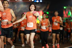 BIB: 20657, 23191
                            <button type="button" onclick="openModal(14305833)" class="btn btn-primary btn-sm float-right btn-popup" data-toggle="modal" data-target=".modal-high-quality">
                        <i class="fas fa-shopping-cart"></i> Add to Cart
                    </button>
                                            <button type="button" onclick="isThisMe(14305833, true)" class="btn btn-success btn-sm float-right btn-popup btn-isme hidden" data-toggle="tooltip" data-placement="bottom" title="นี่คือรูปของคุณใช่ไหม คลิกที่นี่เพื่อเอาเข้าอัลบั้ม">
                        <i class="fas fa-plus"></i> Add to album
                    </button>
                    <button type="button" onclick="isThisMe(14305833, false)" class="btn btn-warning btn-sm float-right btn-popup btn-isnotme hidden">
                        <i class="fas fa-ban"></i> Remove from album
                    </button>