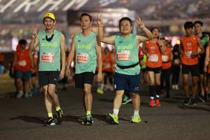 BIB: 20124, 10254, 21493
                            <button type="button" onclick="openModal(14346825)" class="btn btn-primary btn-sm float-right btn-popup" data-toggle="modal" data-target=".modal-high-quality">
                        <i class="fas fa-shopping-cart"></i> Add to Cart
                    </button>
                                            <button type="button" onclick="isThisMe(14346825, true)" class="btn btn-success btn-sm float-right btn-popup btn-isme hidden" data-toggle="tooltip" data-placement="bottom" title="นี่คือรูปของคุณใช่ไหม คลิกที่นี่เพื่อเอาเข้าอัลบั้ม">
                        <i class="fas fa-plus"></i> Add to album
                    </button>
                    <button type="button" onclick="isThisMe(14346825, false)" class="btn btn-warning btn-sm float-right btn-popup btn-isnotme hidden">
                        <i class="fas fa-ban"></i> Remove from album
                    </button>