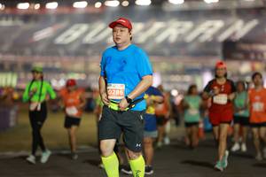 BIB: 0286
                            <button type="button" onclick="openModal(14345693)" class="btn btn-primary btn-sm float-right btn-popup" data-toggle="modal" data-target=".modal-high-quality">
                        <i class="fas fa-shopping-cart"></i> Add to Cart
                    </button>
                                            <button type="button" onclick="isThisMe(14345693, true)" class="btn btn-success btn-sm float-right btn-popup btn-isme hidden" data-toggle="tooltip" data-placement="bottom" title="นี่คือรูปของคุณใช่ไหม คลิกที่นี่เพื่อเอาเข้าอัลบั้ม">
                        <i class="fas fa-plus"></i> Add to album
                    </button>
                    <button type="button" onclick="isThisMe(14345693, false)" class="btn btn-warning btn-sm float-right btn-popup btn-isnotme hidden">
                        <i class="fas fa-ban"></i> Remove from album
                    </button>