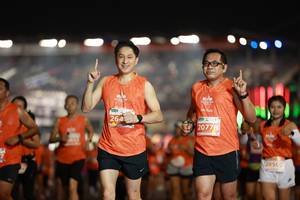 BIB: 264, 20778, 2850
                            <button type="button" onclick="openModal(14300262)" class="btn btn-primary btn-sm float-right btn-popup" data-toggle="modal" data-target=".modal-high-quality">
                        <i class="fas fa-shopping-cart"></i> Add to Cart
                    </button>
                                            <button type="button" onclick="isThisMe(14300262, true)" class="btn btn-success btn-sm float-right btn-popup btn-isme hidden" data-toggle="tooltip" data-placement="bottom" title="นี่คือรูปของคุณใช่ไหม คลิกที่นี่เพื่อเอาเข้าอัลบั้ม">
                        <i class="fas fa-plus"></i> Add to album
                    </button>
                    <button type="button" onclick="isThisMe(14300262, false)" class="btn btn-warning btn-sm float-right btn-popup btn-isnotme hidden">
                        <i class="fas fa-ban"></i> Remove from album
                    </button>