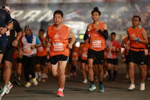 BIB: 25823, 21682
                            <button type="button" onclick="openModal(14274728)" class="btn btn-primary btn-sm float-right btn-popup" data-toggle="modal" data-target=".modal-high-quality">
                        <i class="fas fa-shopping-cart"></i> Add to Cart
                    </button>
                                            <button type="button" onclick="isThisMe(14274728, true)" class="btn btn-success btn-sm float-right btn-popup btn-isme hidden" data-toggle="tooltip" data-placement="bottom" title="นี่คือรูปของคุณใช่ไหม คลิกที่นี่เพื่อเอาเข้าอัลบั้ม">
                        <i class="fas fa-plus"></i> Add to album
                    </button>
                    <button type="button" onclick="isThisMe(14274728, false)" class="btn btn-warning btn-sm float-right btn-popup btn-isnotme hidden">
                        <i class="fas fa-ban"></i> Remove from album
                    </button>