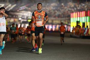 BIB: 20063, 200
                            <button type="button" onclick="openModal(14261928)" class="btn btn-primary btn-sm float-right btn-popup" data-toggle="modal" data-target=".modal-high-quality">
                        <i class="fas fa-shopping-cart"></i> Add to Cart
                    </button>
                                            <button type="button" onclick="isThisMe(14261928, true)" class="btn btn-success btn-sm float-right btn-popup btn-isme hidden" data-toggle="tooltip" data-placement="bottom" title="นี่คือรูปของคุณใช่ไหม คลิกที่นี่เพื่อเอาเข้าอัลบั้ม">
                        <i class="fas fa-plus"></i> Add to album
                    </button>
                    <button type="button" onclick="isThisMe(14261928, false)" class="btn btn-warning btn-sm float-right btn-popup btn-isnotme hidden">
                        <i class="fas fa-ban"></i> Remove from album
                    </button>