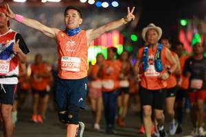 BIB: 27074, 502
                            <button type="button" onclick="openModal(14307454)" class="btn btn-primary btn-sm float-right btn-popup" data-toggle="modal" data-target=".modal-high-quality">
                        <i class="fas fa-shopping-cart"></i> Add to Cart
                    </button>
                                            <button type="button" onclick="isThisMe(14307454, true)" class="btn btn-success btn-sm float-right btn-popup btn-isme hidden" data-toggle="tooltip" data-placement="bottom" title="นี่คือรูปของคุณใช่ไหม คลิกที่นี่เพื่อเอาเข้าอัลบั้ม">
                        <i class="fas fa-plus"></i> Add to album
                    </button>
                    <button type="button" onclick="isThisMe(14307454, false)" class="btn btn-warning btn-sm float-right btn-popup btn-isnotme hidden">
                        <i class="fas fa-ban"></i> Remove from album
                    </button>